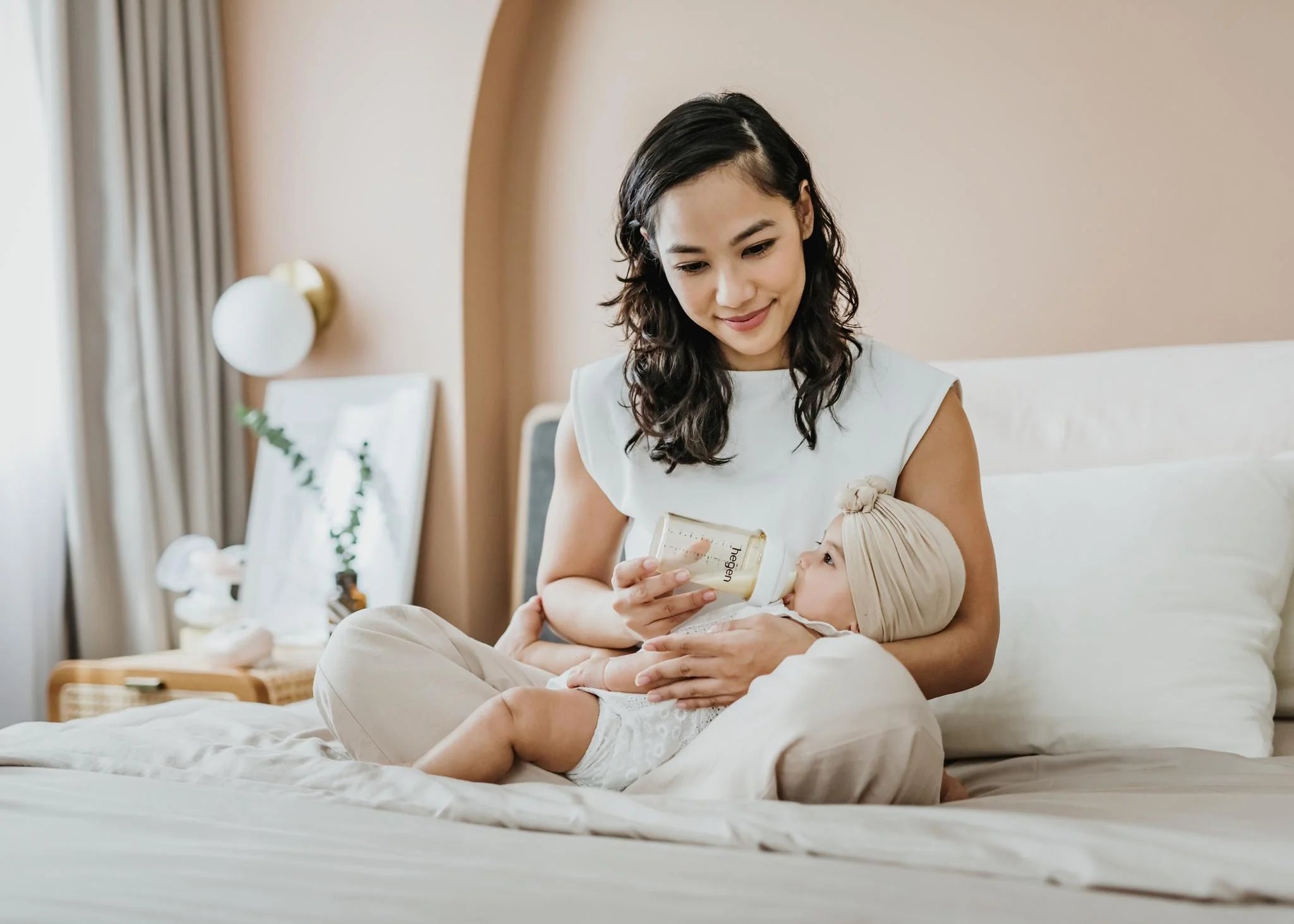 Expert Solutions for Bottle-Feeding Struggles: From Colic to Bottle Refusal